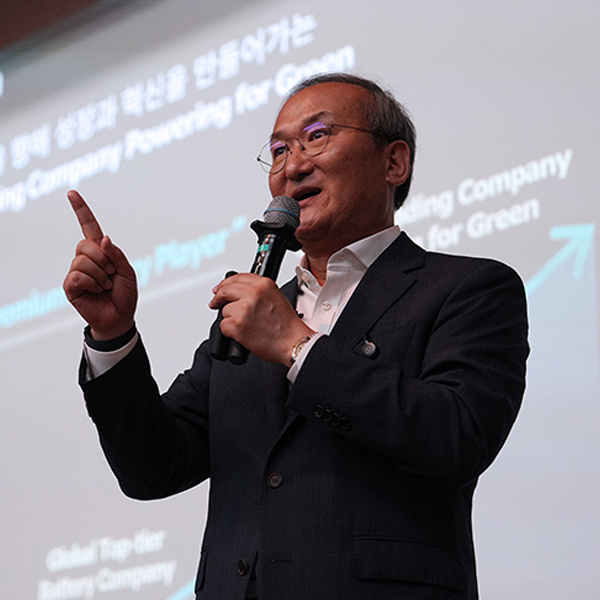 [단독] SK온 'R&D 4대 과제' 전사 역량 집중…'캐즘' 극복 썸네일 이미지