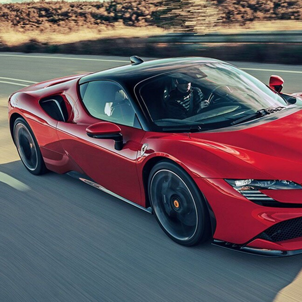 SK On reaffirms ongoing Ferrari EV partnership 썸네일 이미지